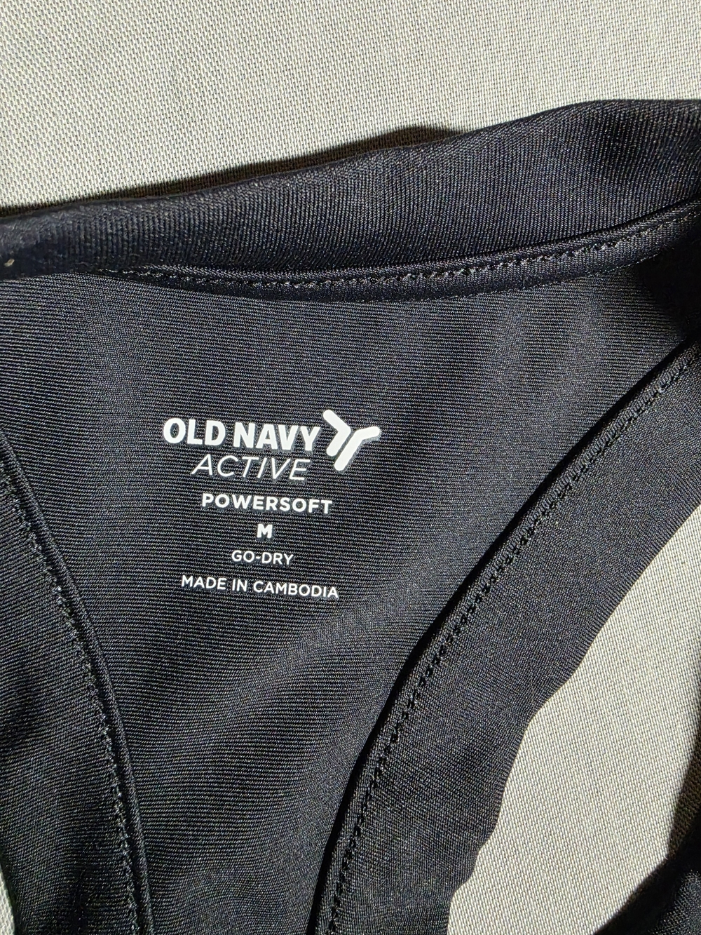 Old Navy Active Black Racerback Crop Tank - Picture 6 of 7